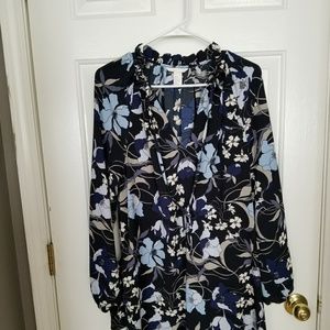 H&M midi dress. Loose fit with big flowers.